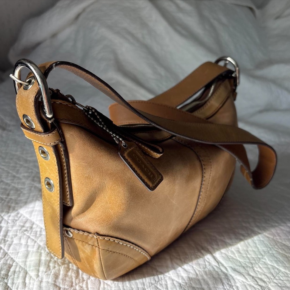 Coach soho hobo purse tan silver